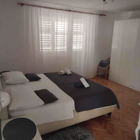 In - Sibenik Riviera 36059 Апартаменты