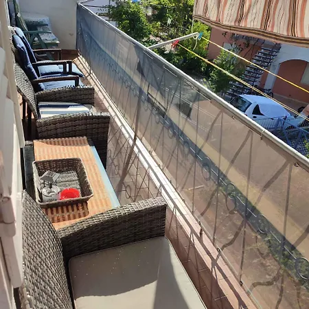 In - Sibenik Riviera 36059 * Примоштен