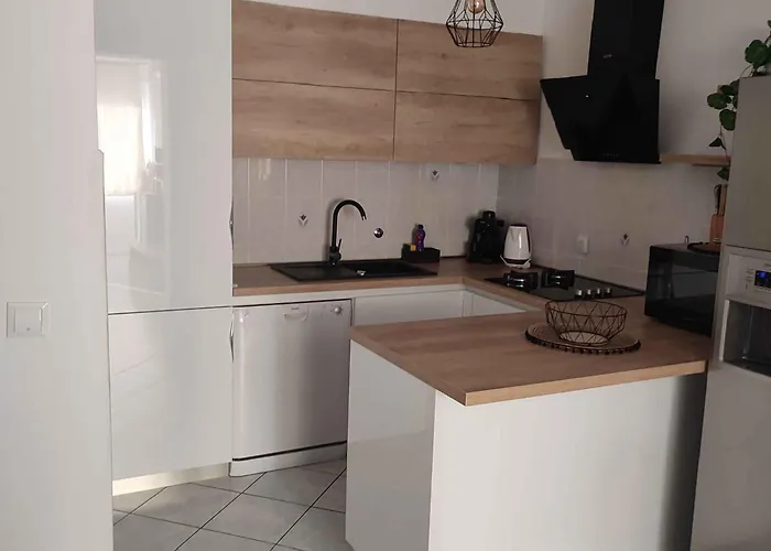 In - Sibenik Riviera 36059 פרימוסטן